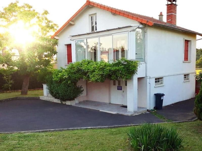 Villa Pavillon Kifadonfe 3 ch avec cour et jardin à Saint-Germain-Lembron Extérieur photo